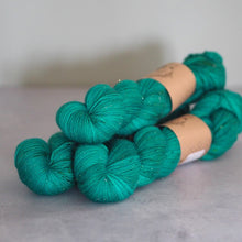 Load image into Gallery viewer, Jade Palace - Barbarella - Sparkle Sock
