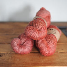 Load image into Gallery viewer, Tea Rose - Folklore - BFL/Masham