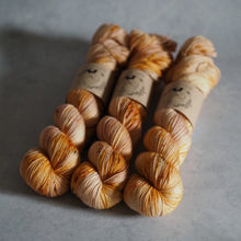 Load image into Gallery viewer, Pumpkin Spice - Audrey - Classic Sock