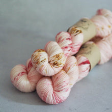 Load image into Gallery viewer, Patisserie - Bardot - Twist Sock