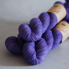 Load image into Gallery viewer, Dark Magic - Bardot - Twist Sock