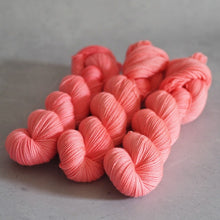 Load image into Gallery viewer, Pamplemousse - Bardot - Twist Sock