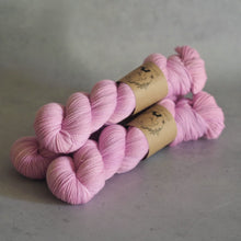 Load image into Gallery viewer, Harmonia - Bardot - Twist Sock