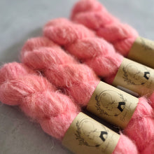 Load image into Gallery viewer, Pamplemousse - Kitt - Suri Alpaca Lace