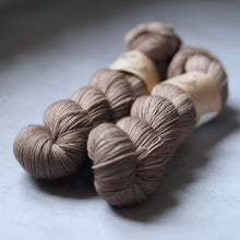 Load image into Gallery viewer, Mink - Audrey - Classic Sock