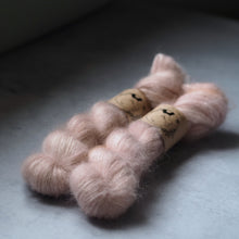 Load image into Gallery viewer, Nacre - Dyed to Order