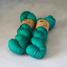Load image into Gallery viewer, Jade Palace - Barbarella - Sparkle Sock