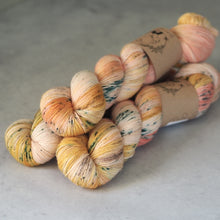 Load image into Gallery viewer, Sunset Highway - Bardot - Twist Sock