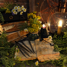 Load image into Gallery viewer, PREORDER - Hecate Goddess Yarn Box
