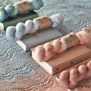 Bookish Pastel Fade