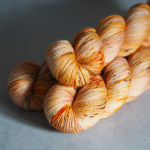Load image into Gallery viewer, Pumpkin Spice - Bardot - Twist Sock
