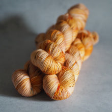 Load image into Gallery viewer, Pumpkin Spice - Bardot - Twist Sock
