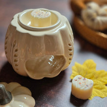 Load image into Gallery viewer, Cream Leaf Pumpkin Wax Melt Warmer
