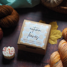 Load image into Gallery viewer, Autumn Leaves Wax Melts
