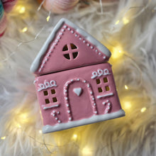 Load image into Gallery viewer, Gingerbread House Oil Burner
