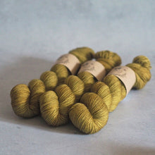 Load image into Gallery viewer, Salix - Dyed to Order

