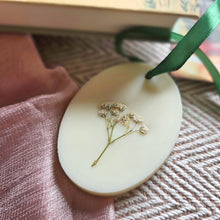 Load image into Gallery viewer, The Secret Garden ~ Spring Yarn and Book Box

