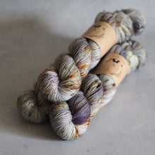 Load image into Gallery viewer, Naiad - Bardot - Twist Sock
