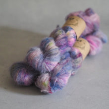 Load image into Gallery viewer, Dreamscape - Kitt - Suri Alpaca
