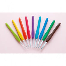 Load image into Gallery viewer, Clover Amour Crochet Hook Set
