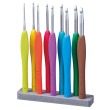 Load image into Gallery viewer, Clover Amour Crochet Hook Set
