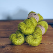 Load image into Gallery viewer, Folklore 4ply - BFL/Masham 4ply
