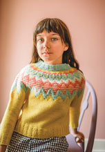 Load image into Gallery viewer, Mini Pom: Happy Knits for Little Kids

