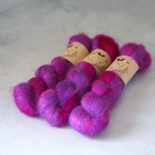 Load image into Gallery viewer, Bougainvillea - Pattie - Kidsilk Mohair
