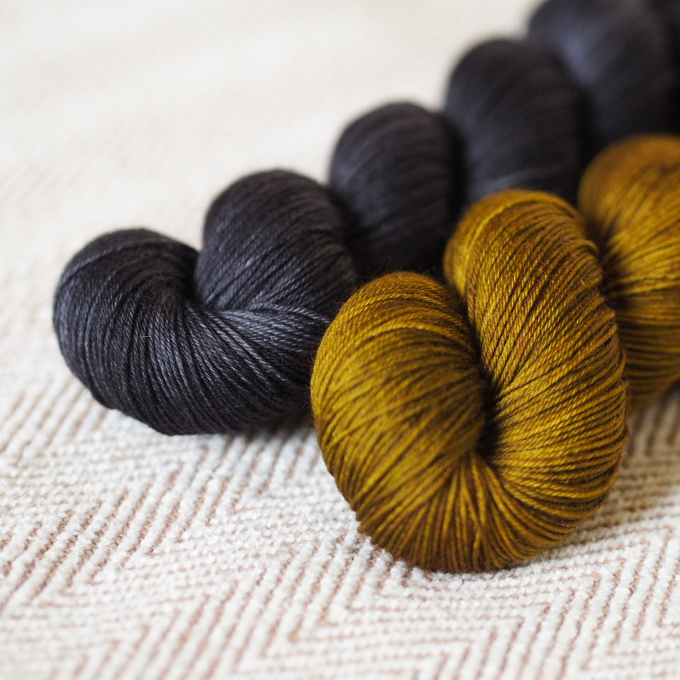 Baroque Nouveau Yarn Kit - Audrey Classic Sock