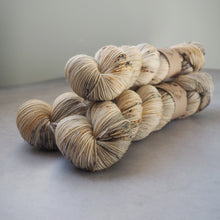 Load image into Gallery viewer, Sandpiper - Audrey - Classic Sock
